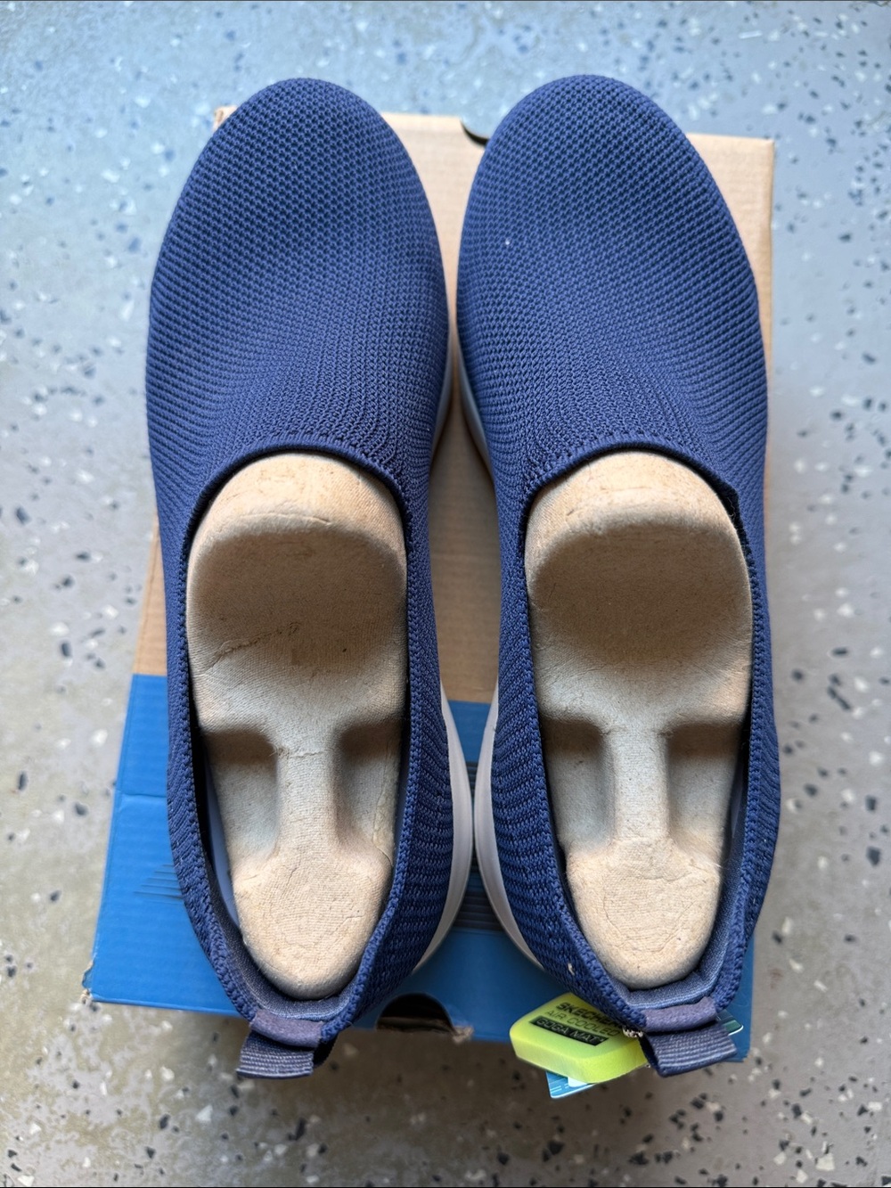 Skechers Men’s Navy Knit Slip-On Walking Shoes Size 9.5 NWT